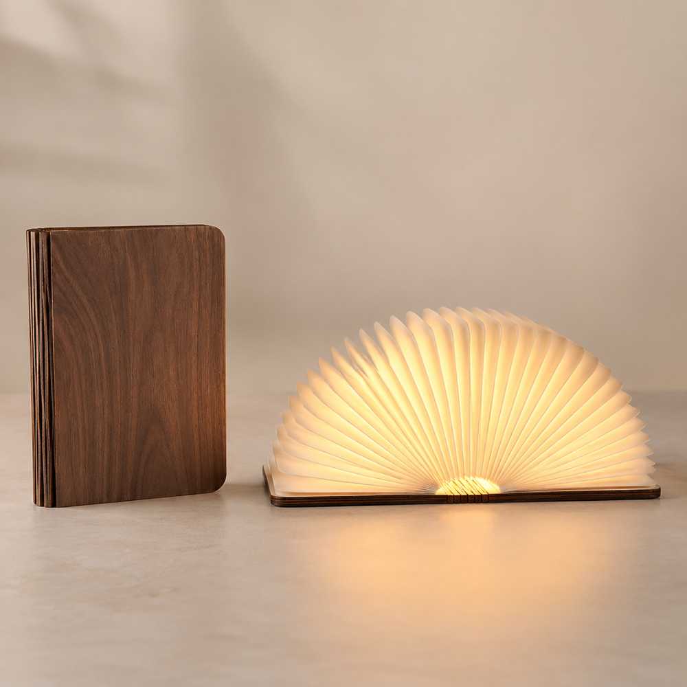 Lampe LED pliable en forme de livre avec couverture en bois