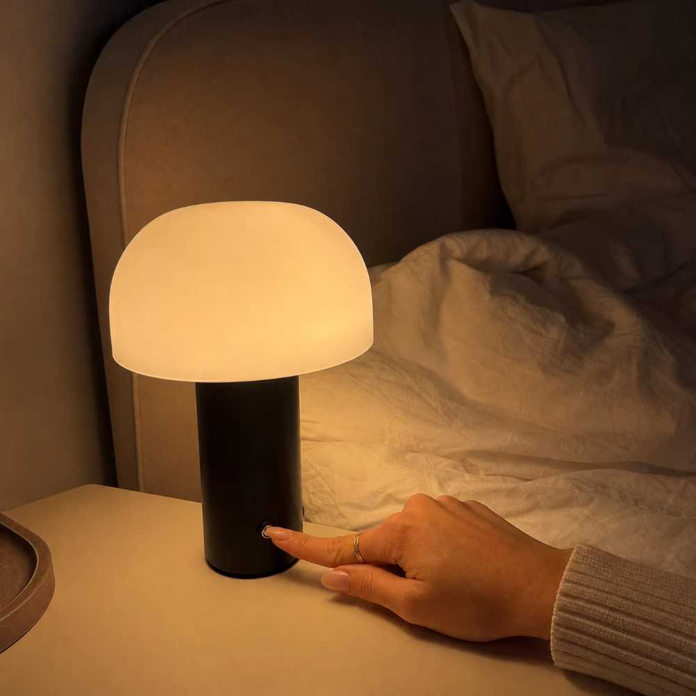 Lampe de chevet champignon noire avec bouton de commande